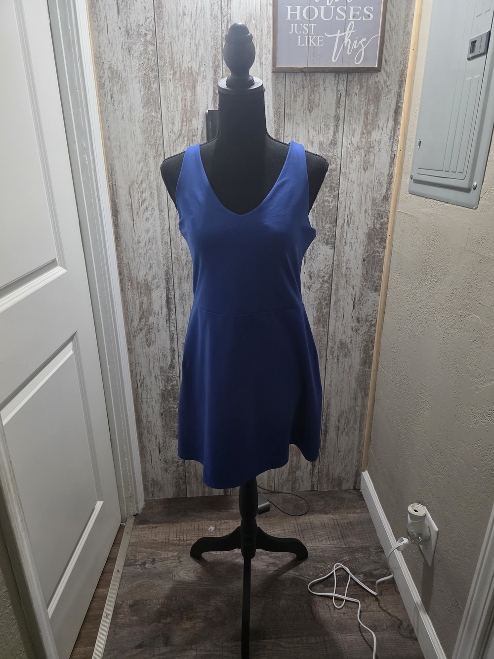 GAP Sleeveless V-Neck Tunic Dress in Royal Blue